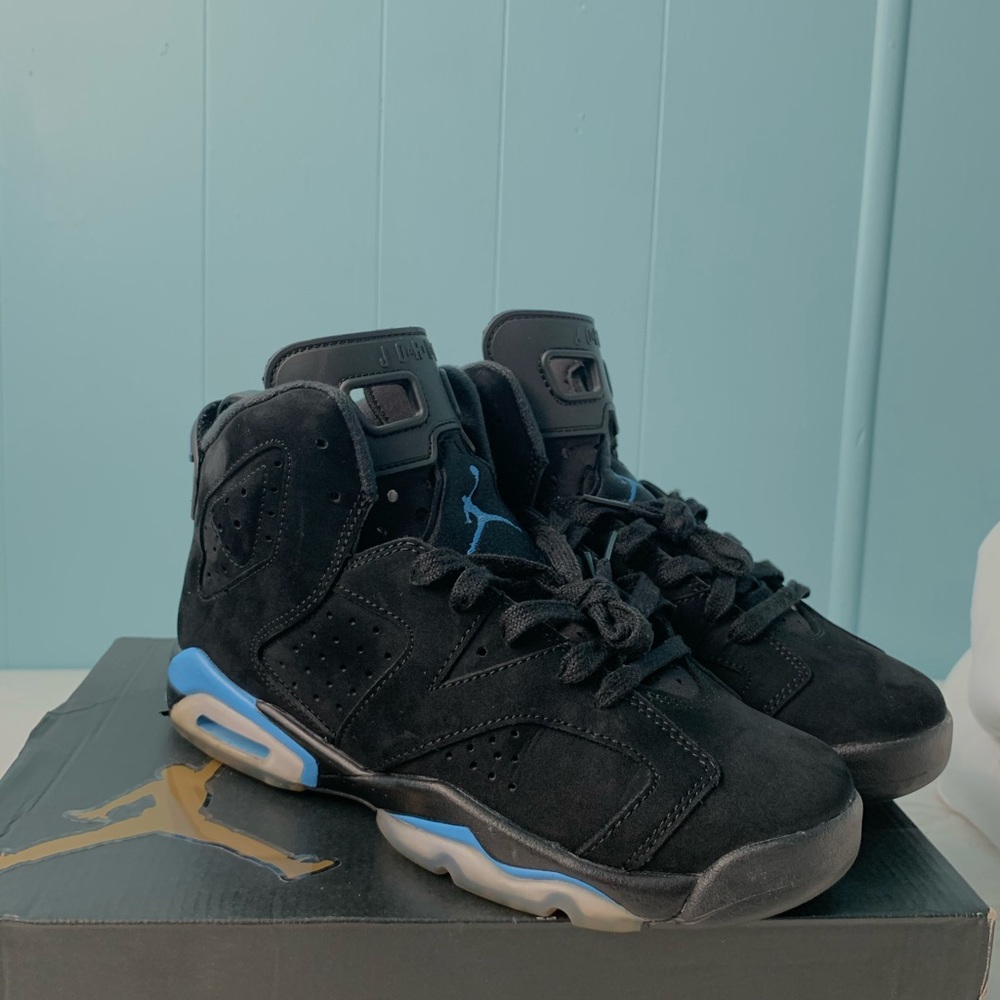 Jordan 6 - Picture 3 of 4